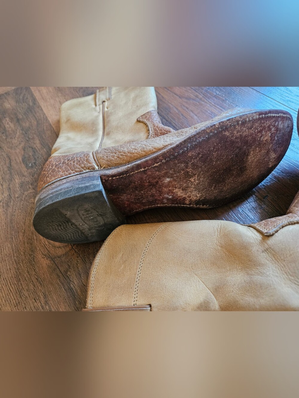 Men's Tan Leather Western Boots - Classic Cowboy Style 8D - Picture 6 of 8